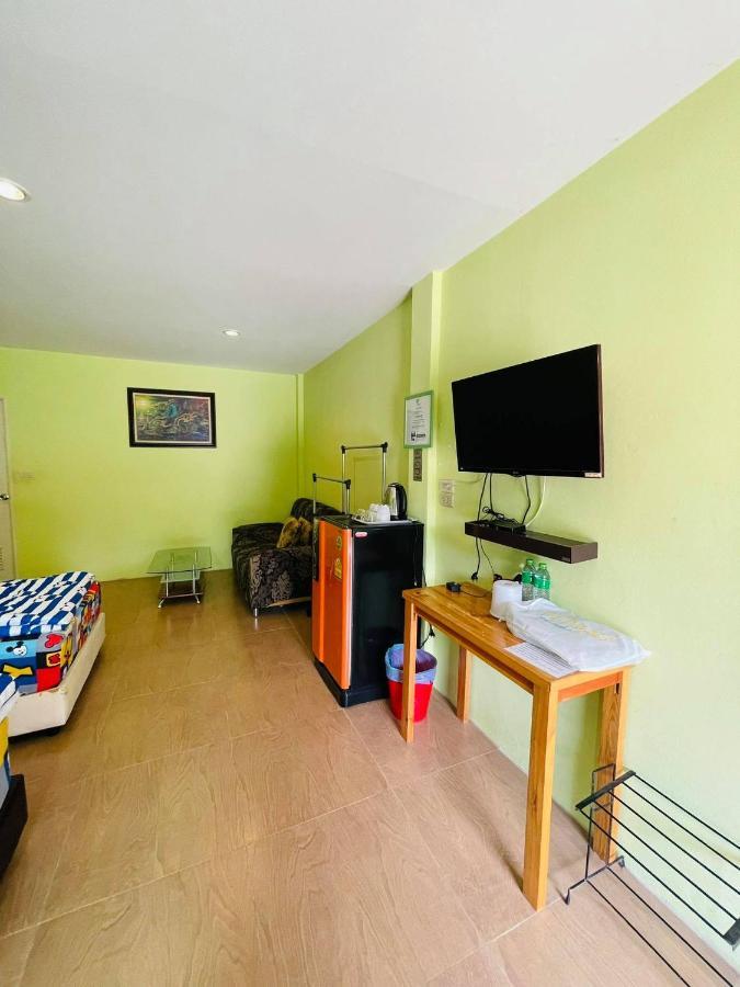 Baan Sri Family Hotel กบินทร์บุรี ภายนอก รูปภาพ