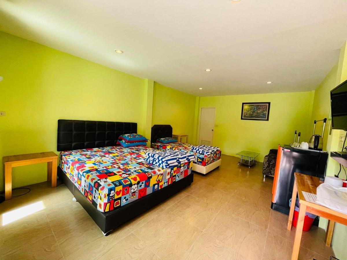 Baan Sri Family Hotel กบินทร์บุรี ภายนอก รูปภาพ